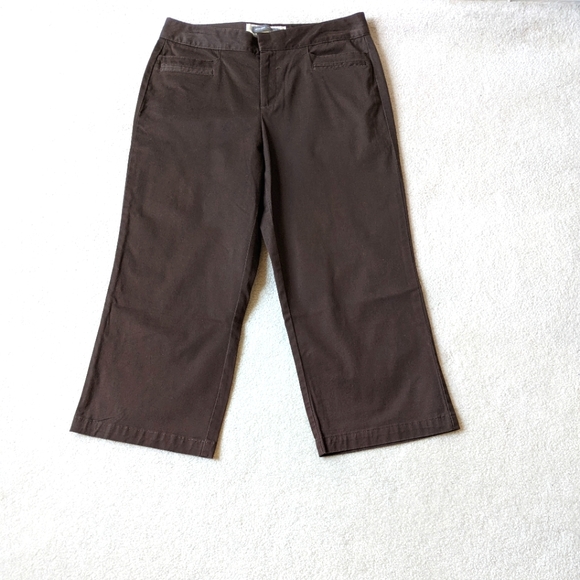 Dockers dark brown Capri pants size 6 - Picture 1 of 5